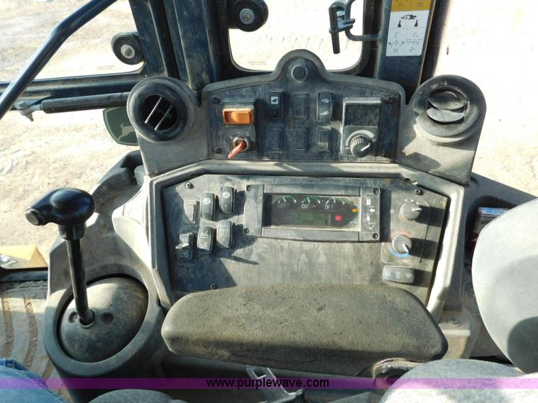 image for item L5968 2012 John Deere 310SJ backhoe