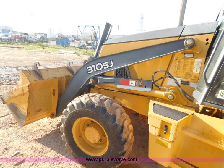 image for item L5968 2012 John Deere 310SJ backhoe