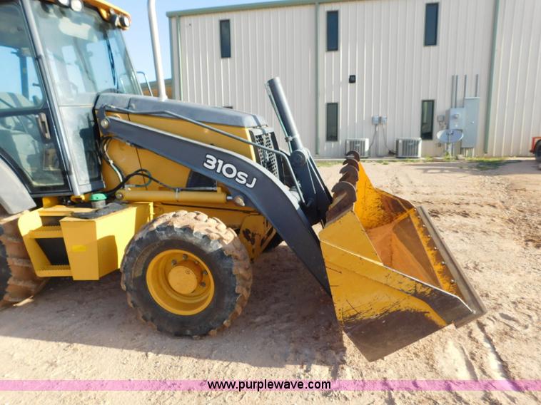 image for item L5968 2012 John Deere 310SJ backhoe