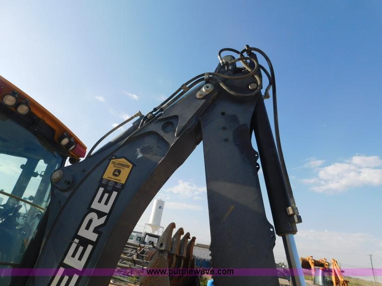 image for item L5968 2012 John Deere 310SJ backhoe