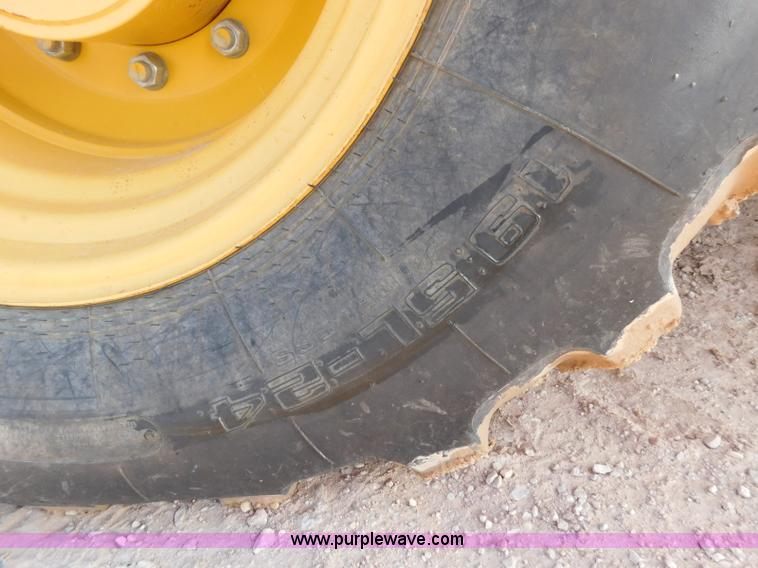 image for item L5968 2012 John Deere 310SJ backhoe