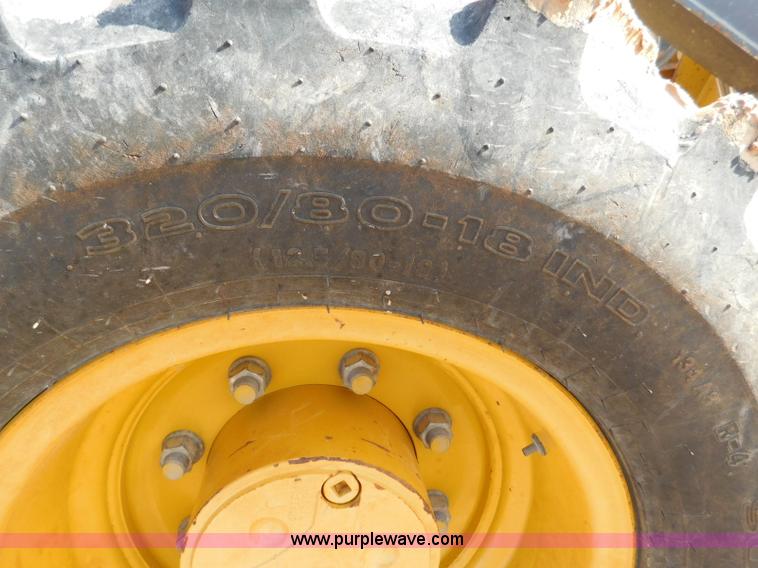 image for item L5968 2012 John Deere 310SJ backhoe