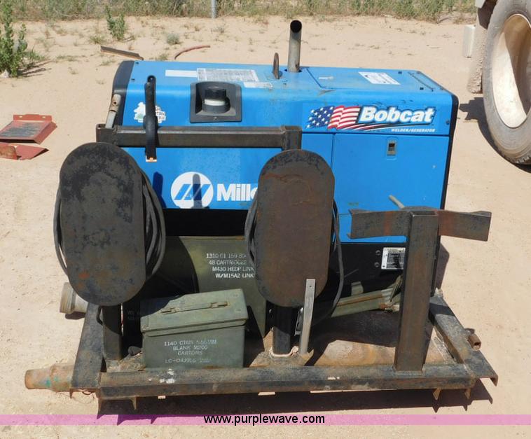image for item L5969 Miller Bobcat 250 welder/generator
