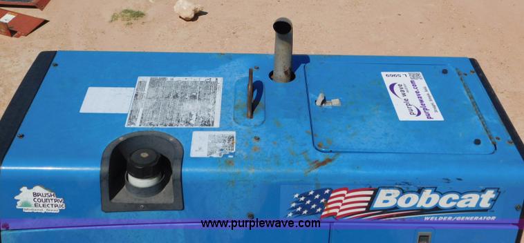 image for item L5969 Miller Bobcat 250 welder/generator