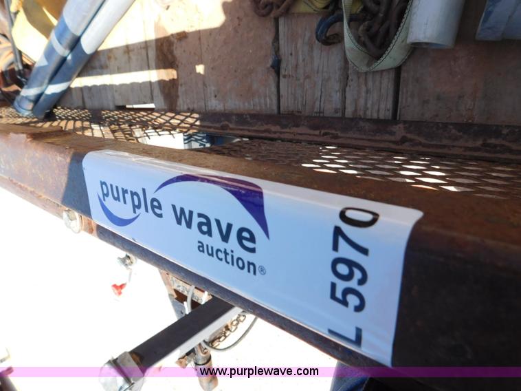 image for item L5972 2011 PJ 48320 utility trailer