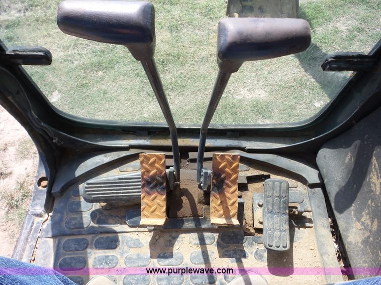 image for item AG9172 Komatsu PC70-7 excavator