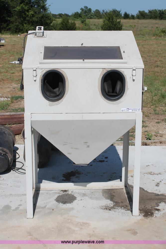 image for item AP9378 2012 sand blast cage