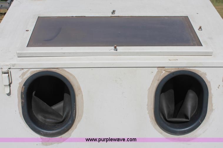 image for item AP9378 2012 sand blast cage