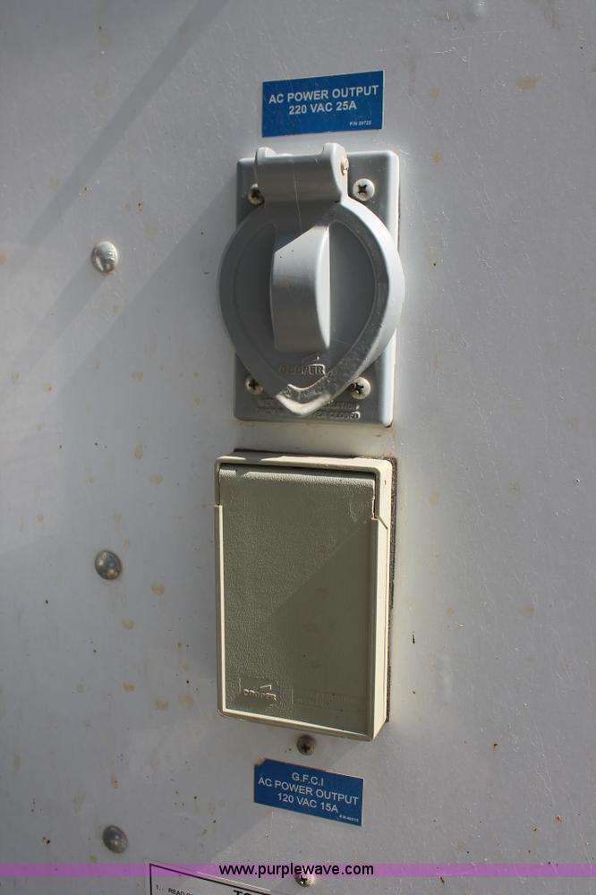 image for item AP9383 2012 Multiquip Night Hawk LT12 light plant