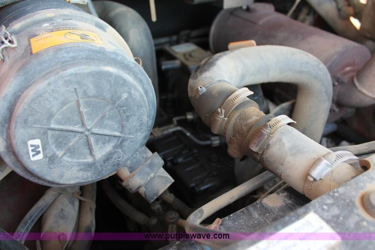 image for item AP9384 2006 Takeuchi TL130 skid steer