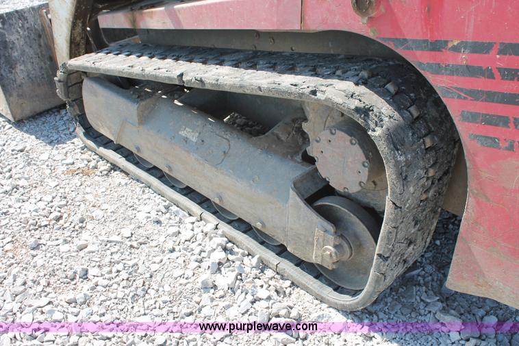 image for item AP9384 2006 Takeuchi TL130 skid steer