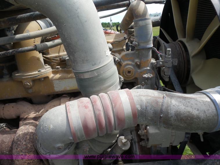 image for item BR9328 1995 Freightliner FL112SD dump truck