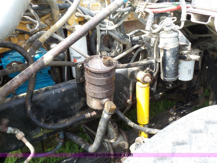 image for item BR9328 1995 Freightliner FL112SD dump truck