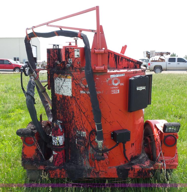 image for item BR9334 Crafco Super Shot SS125 melter applicator