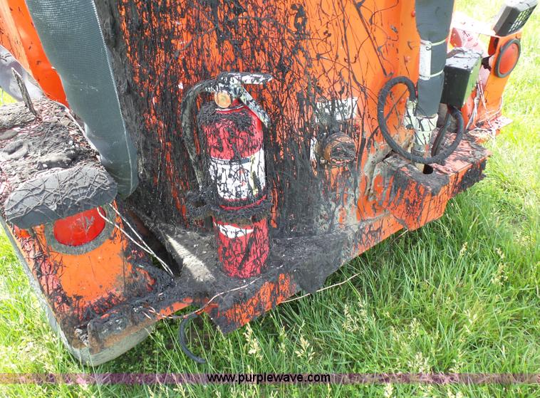 image for item BR9334 Crafco Super Shot SS125 melter applicator