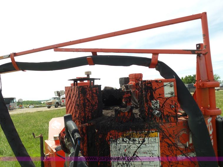 image for item BR9334 Crafco Super Shot SS125 melter applicator