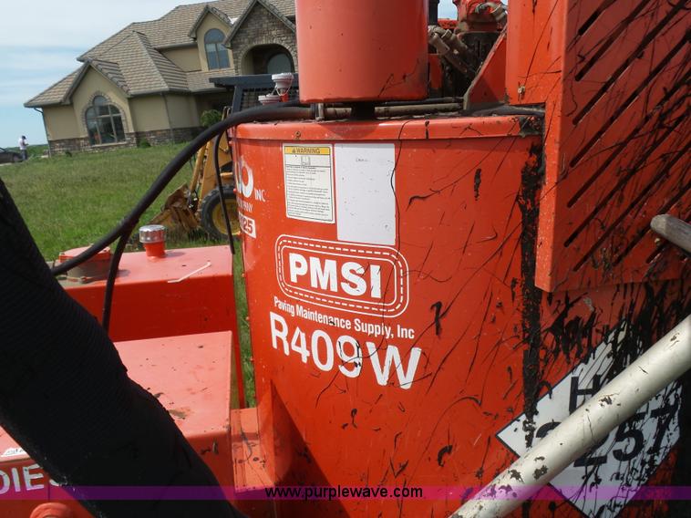 image for item BR9334 Crafco Super Shot SS125 melter applicator