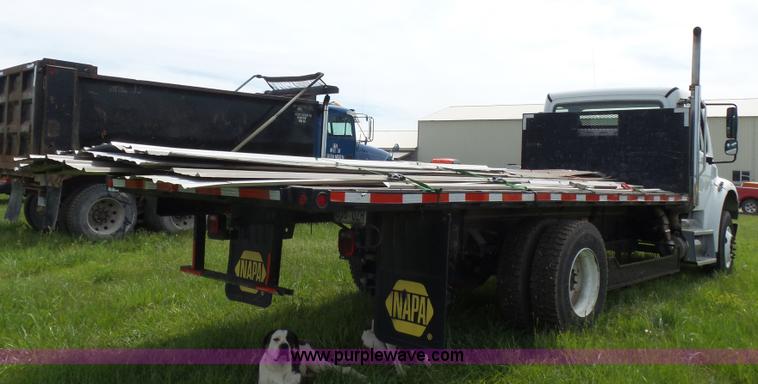 image for item BR9336 2009 Freightliner Business Class M2 flatbed truck