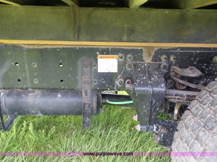 image for item BR9336 2009 Freightliner Business Class M2 flatbed truck