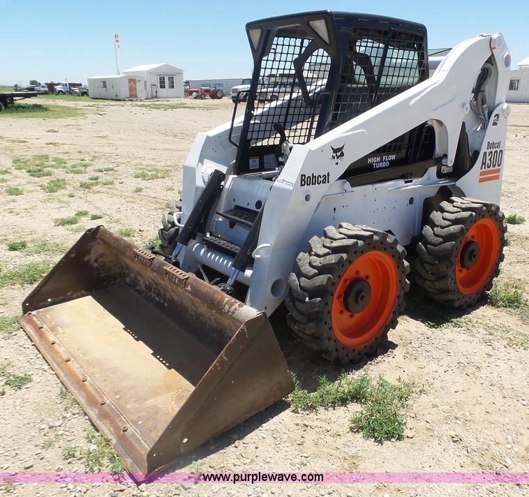 image for item BY9534 2005 Bobcat A300 skid steer