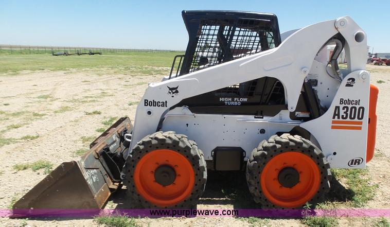 image for item BY9534 2005 Bobcat A300 skid steer