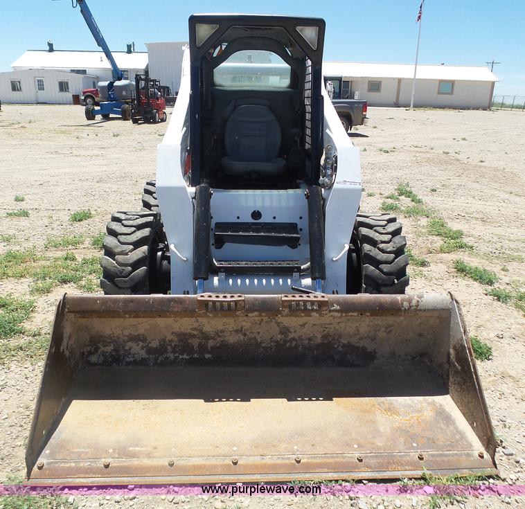 image for item BY9534 2005 Bobcat A300 skid steer