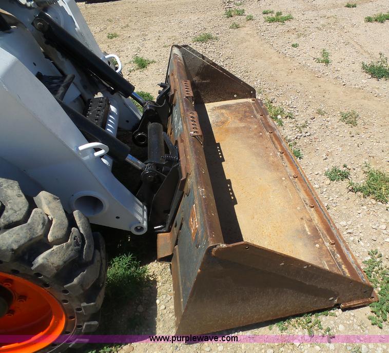 image for item BY9534 2005 Bobcat A300 skid steer