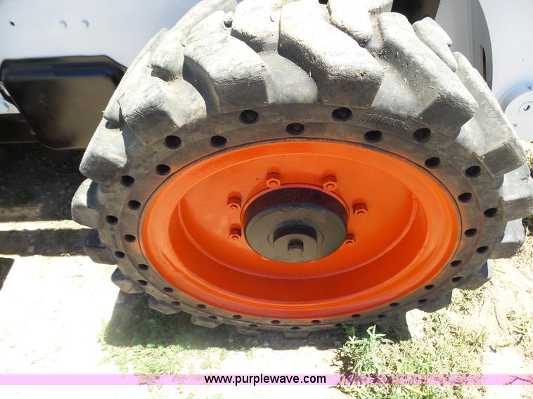 image for item BY9534 2005 Bobcat A300 skid steer