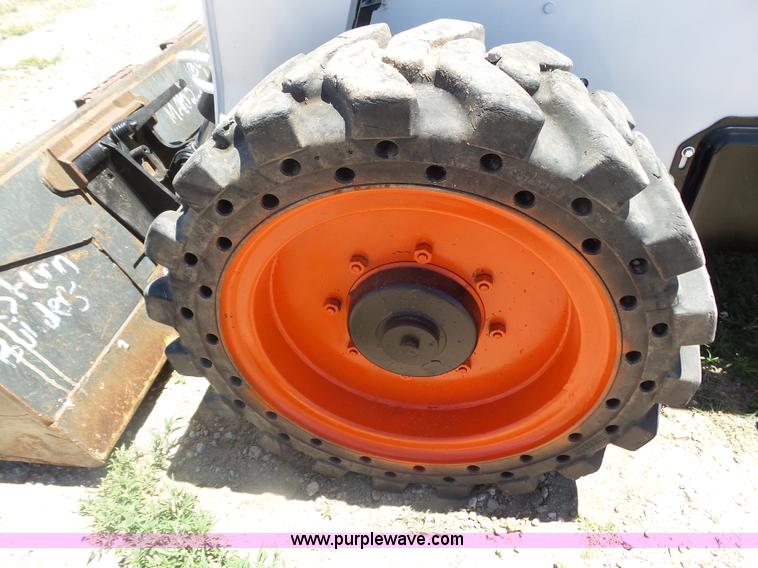 image for item BY9534 2005 Bobcat A300 skid steer