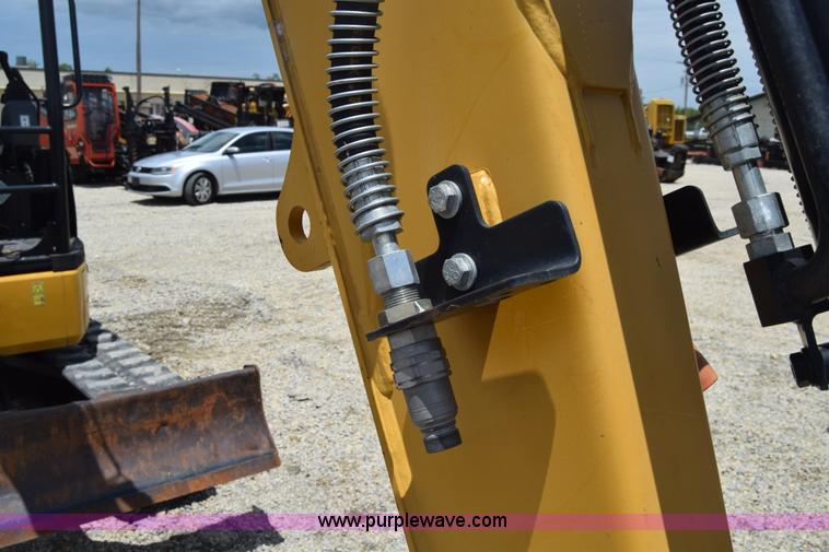 image for item CB9365 2013 Caterpillar 305E CR compact excavator