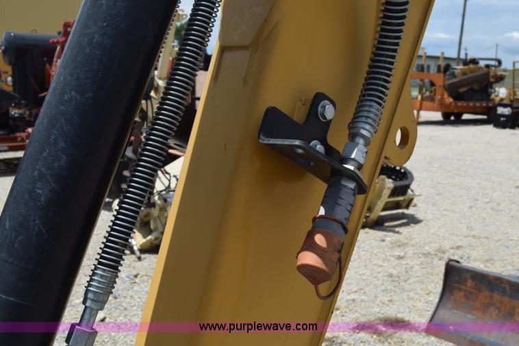 image for item CB9365 2013 Caterpillar 305E CR compact excavator