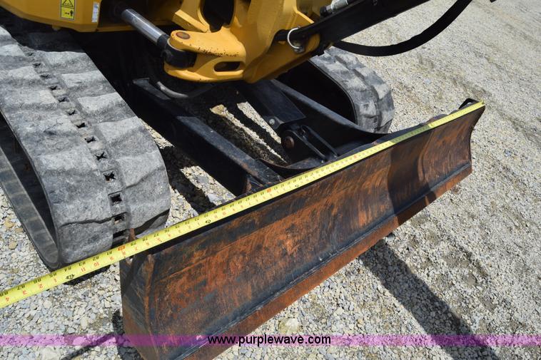 image for item CB9365 2013 Caterpillar 305E CR compact excavator