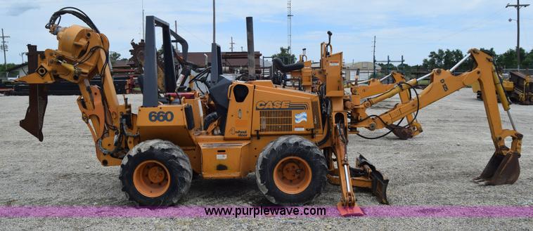 image for item CB9366 1999 Case 660 cable plow