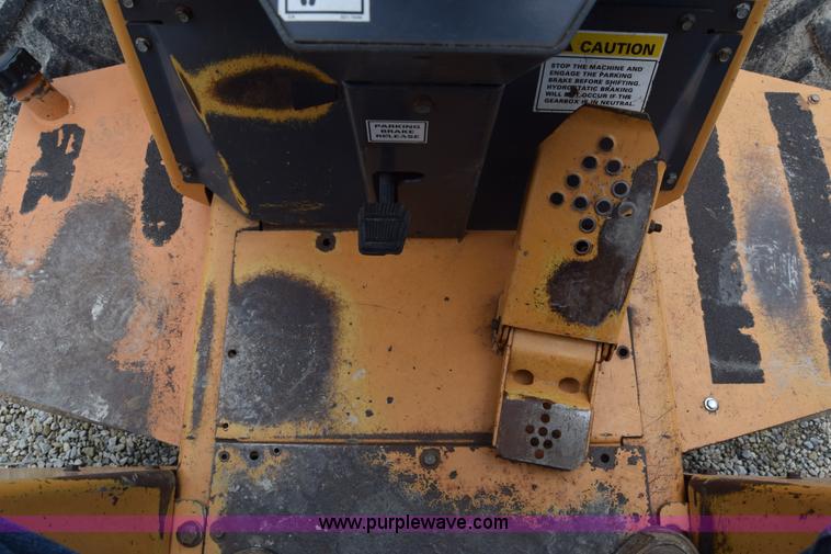 image for item CB9366 1999 Case 660 cable plow