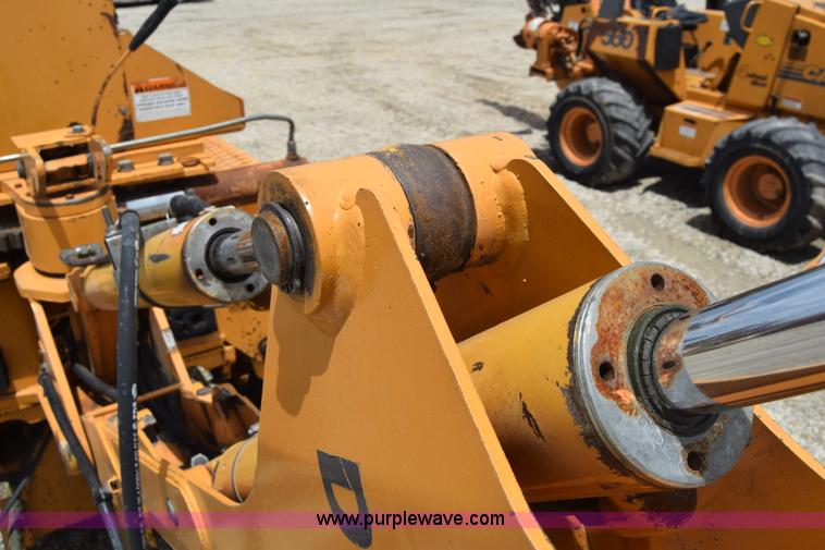 image for item CB9366 1999 Case 660 cable plow