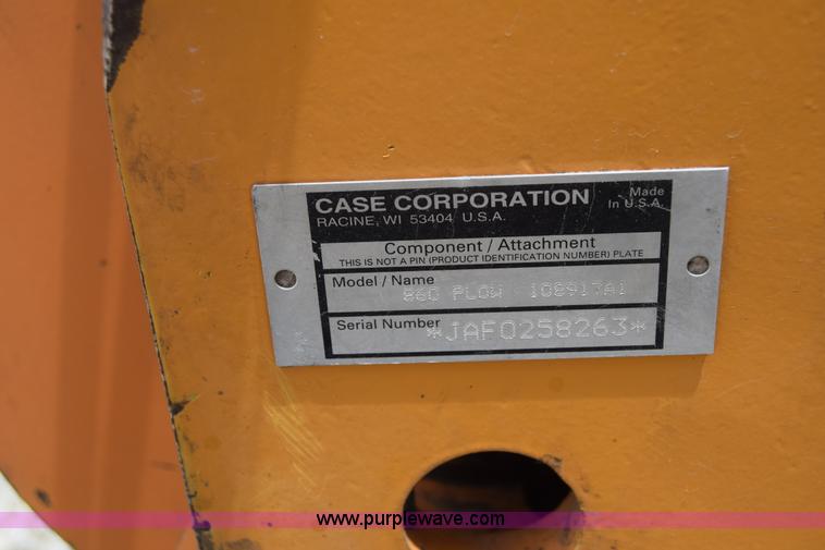 image for item CB9366 1999 Case 660 cable plow