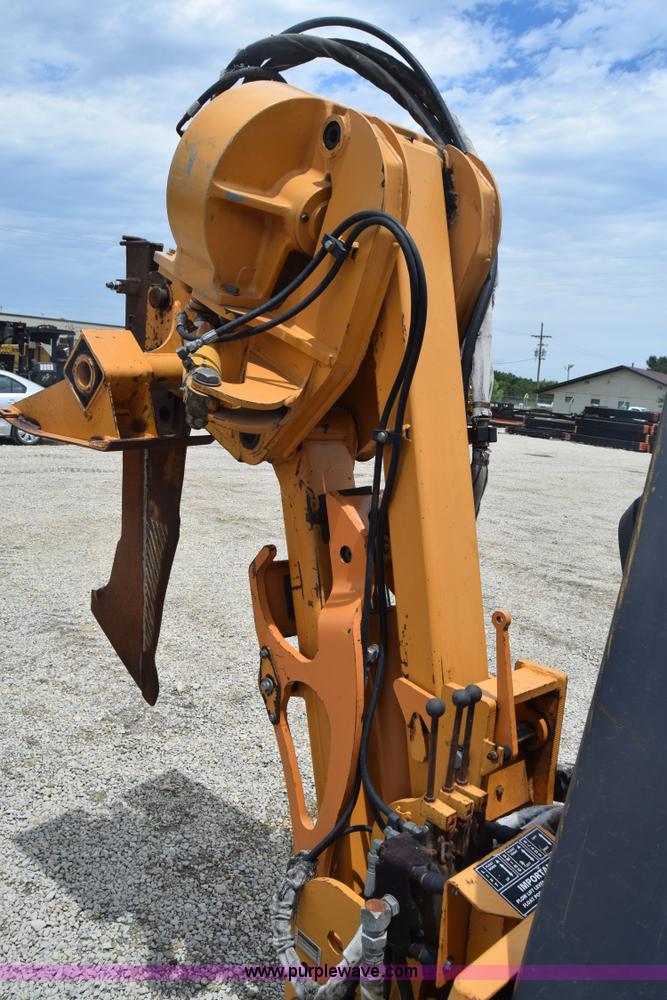 image for item CB9366 1999 Case 660 cable plow