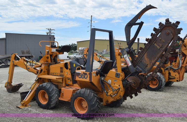 image for item CB9367 1999 Case 560 trencher