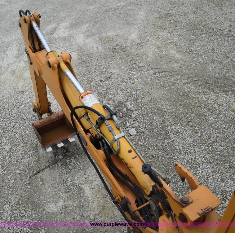 image for item CB9367 1999 Case 560 trencher