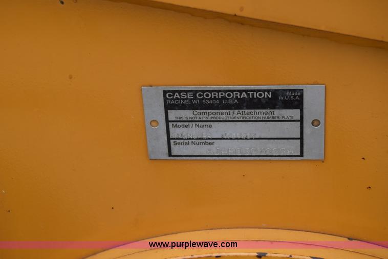 image for item CB9367 1999 Case 560 trencher