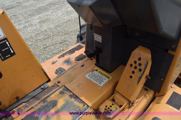 image for item CB9367 1999 Case 560 trencher