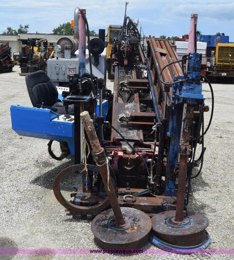 image for item CB9368 2000 American Auger DD4 directional drill