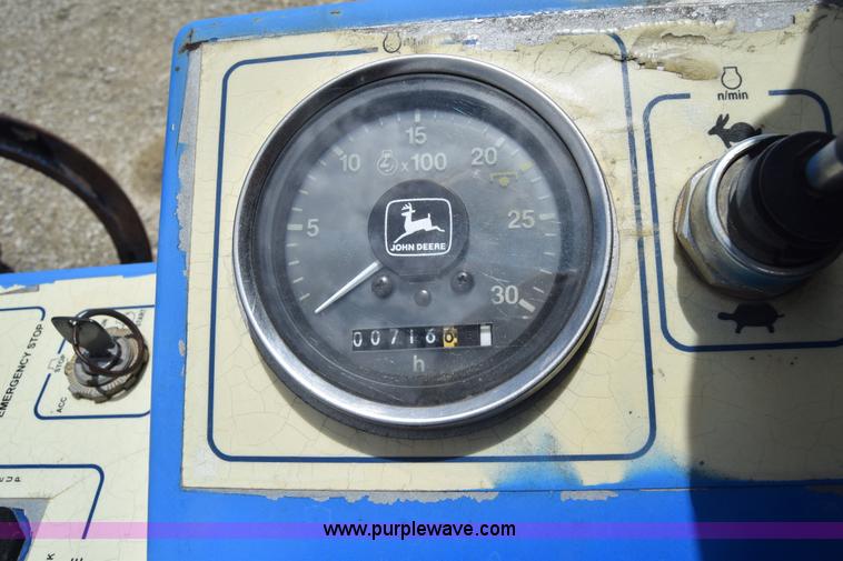 image for item CB9368 2000 American Auger DD4 directional drill