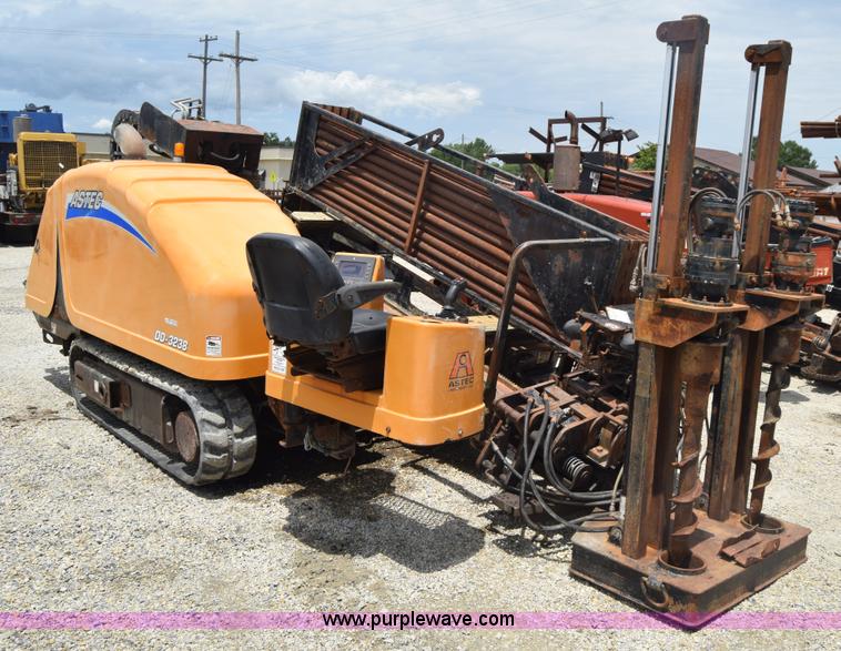 image for item CB9369 2007 Astec DD-3238 directional drill