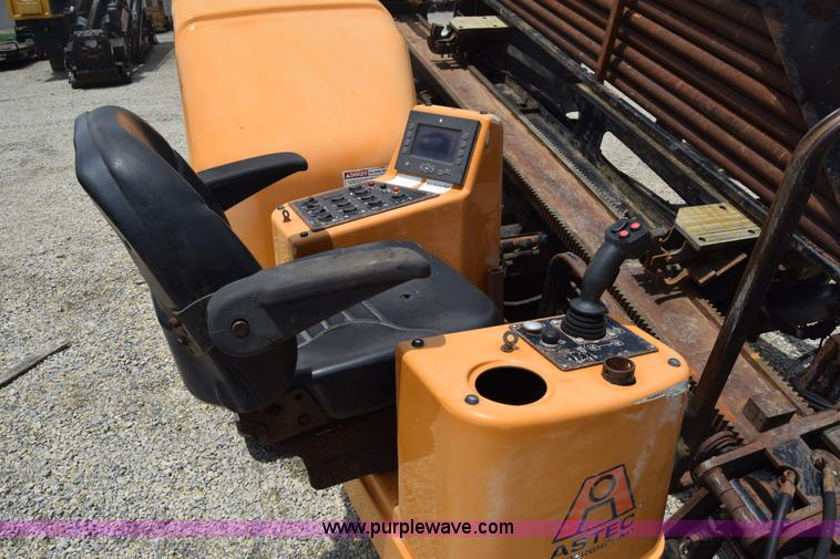 image for item CB9369 2007 Astec DD-3238 directional drill