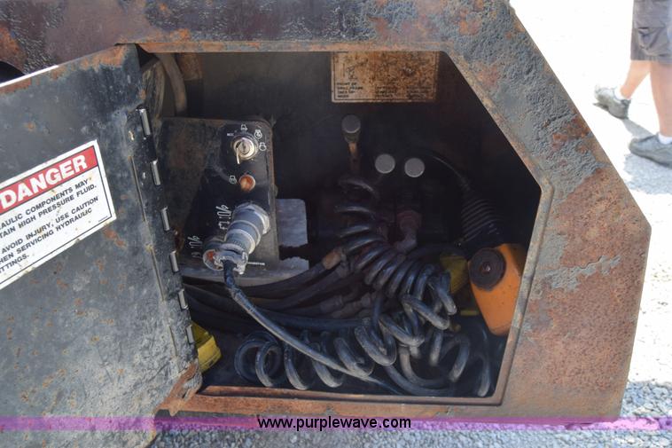 image for item CB9369 2007 Astec DD-3238 directional drill