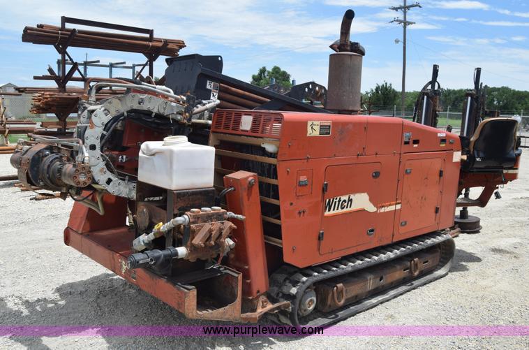 image for item CB9370 2001 Ditch Witch JT2720  all terrain directional drill