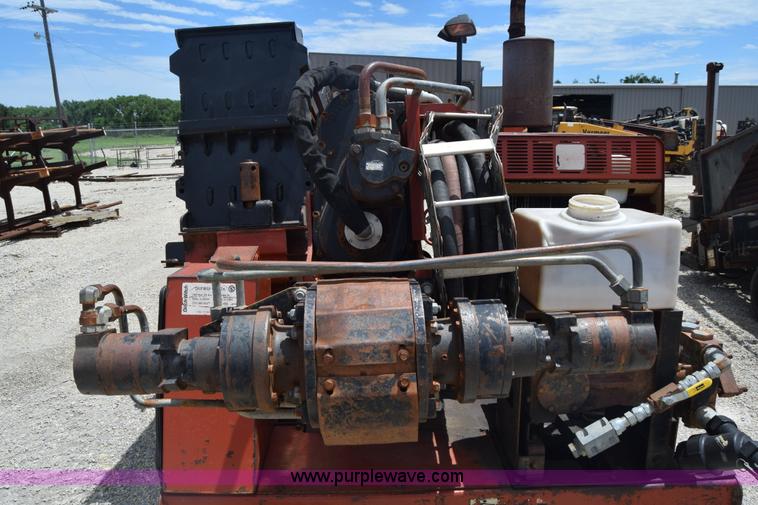 image for item CB9370 2001 Ditch Witch JT2720  all terrain directional drill