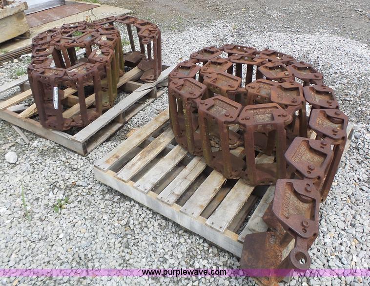 image for item CC9271 Grouser skid steer tracks