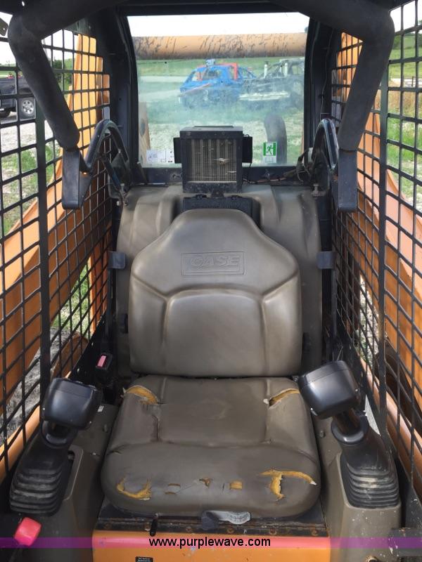 image for item F1544 Case 465 skid steer